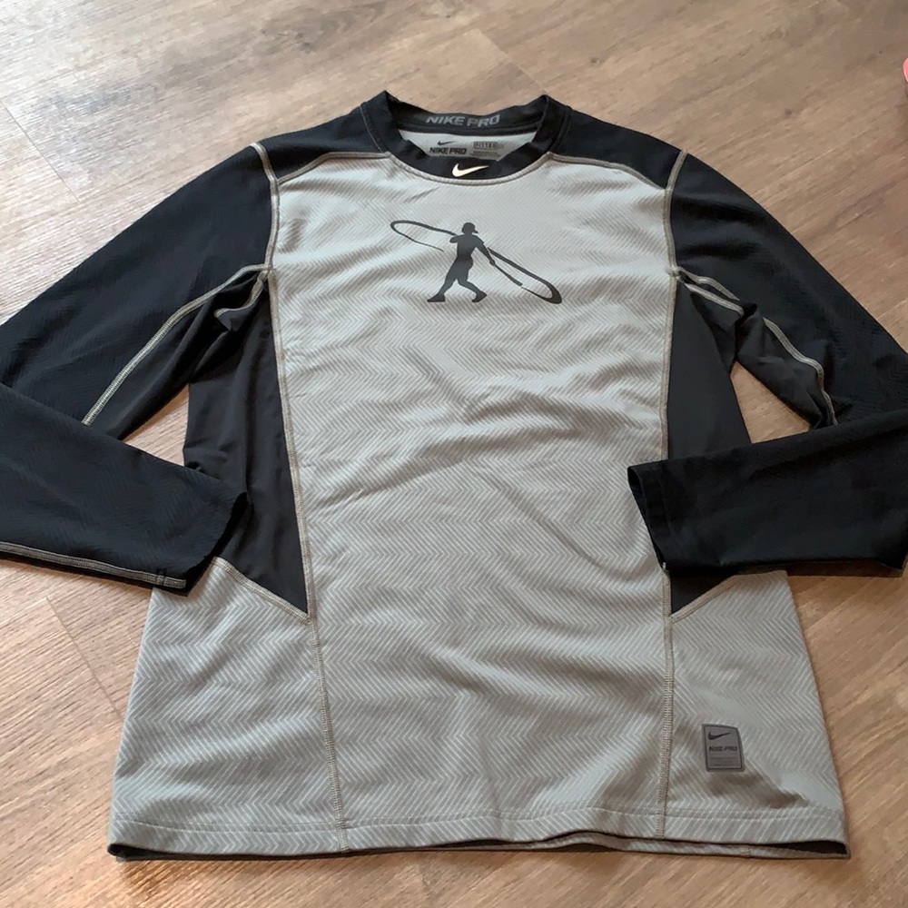 Men’s Nike Pro long sleeve